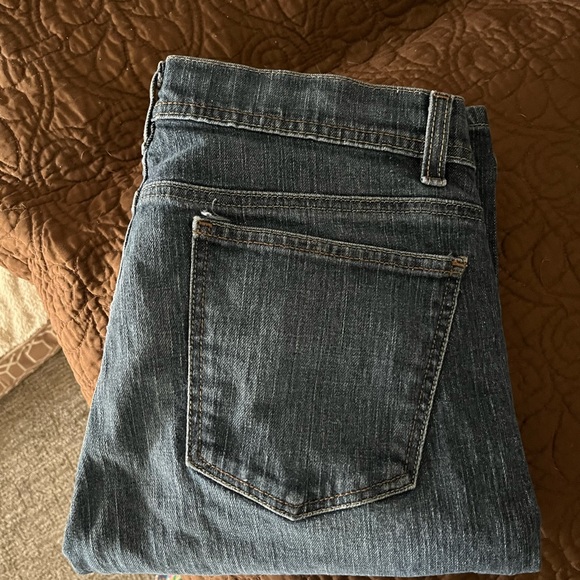 EUC DKNY JEAN OUTFIT STRAIGHT LEG 10/32 TOP L - Picture 8 of 9